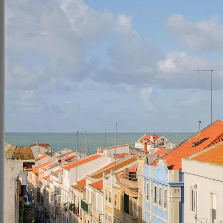 Apartamento Feel - Batalha 124 *