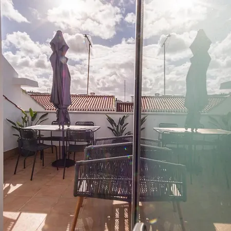 Feel - Batalha 124 アパート ナザレ